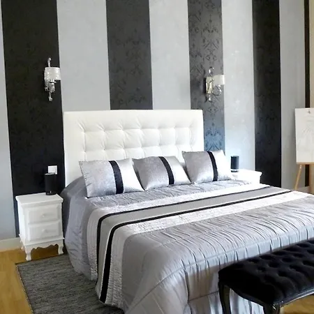 Villa Rue Du Faubourg D'Envie